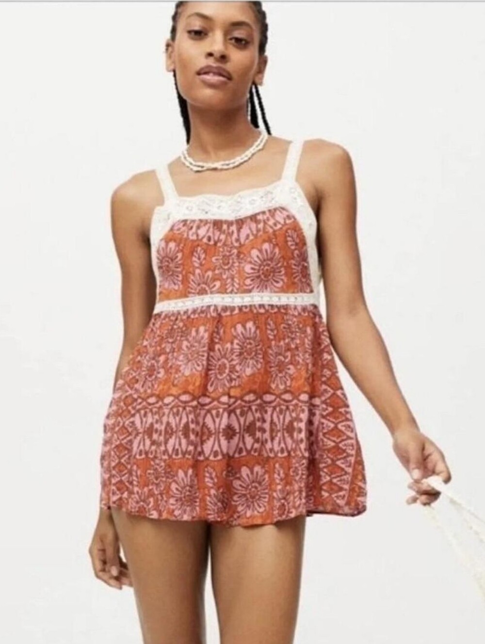 URBAN OUTFITTERS BRUNCHING LACE TRIM ROMPER NWOT